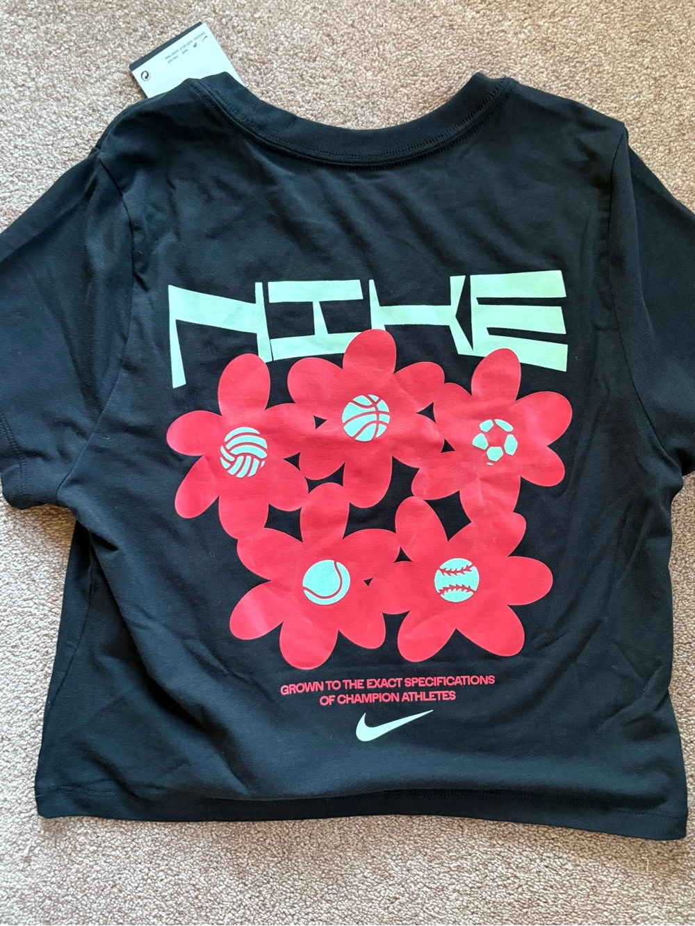 Nike Kids Girls tshirt shorts athletic set lot bundle size XL NWT - Picture 3 of 3